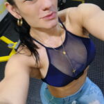 Female Muscle Selfies