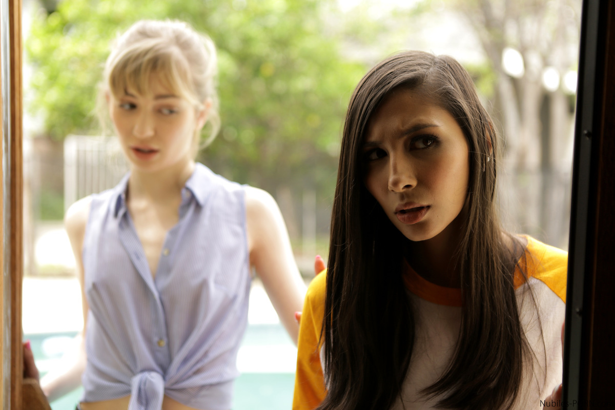 Preview photo for Varchie Along Came Betty - S2:E2