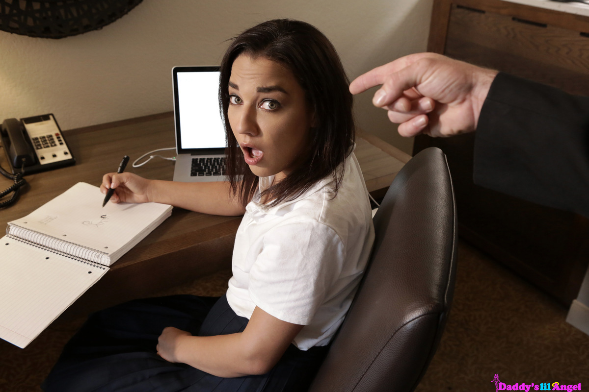 Preview photo for Cum In Her Ass - S1:E5